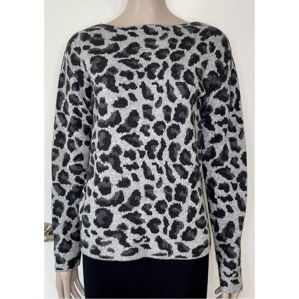 Massimo Dutti Grey Leopard Print Cashmere Wool Blend Sweater